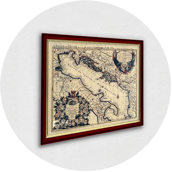 Vecchia mappa incorniciata della cornice bordeaux del mare Adriatico